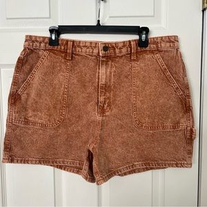 Universal Thread Shorts